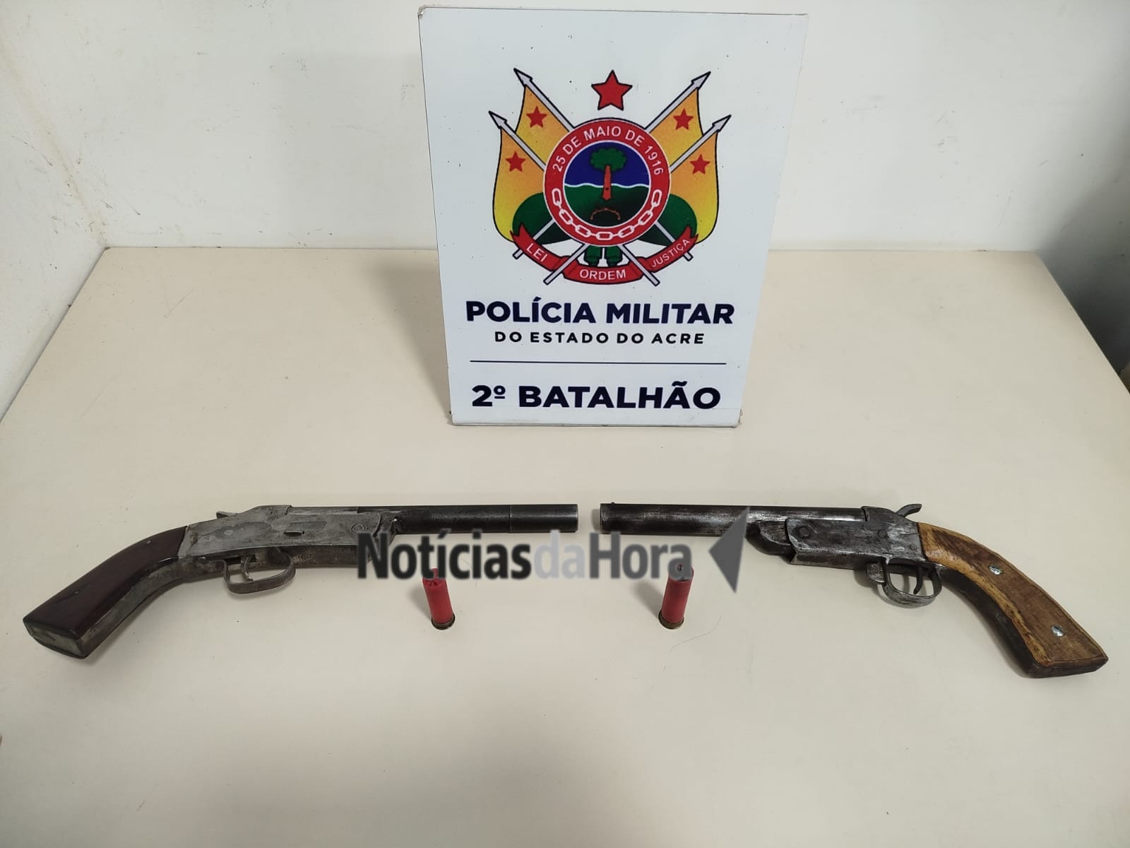 Força Tática apreende duas escopetas após denúncia de criminosos armados no Belo Jardim II